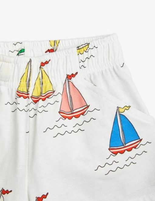 Chicary.shop6e196d1724 3